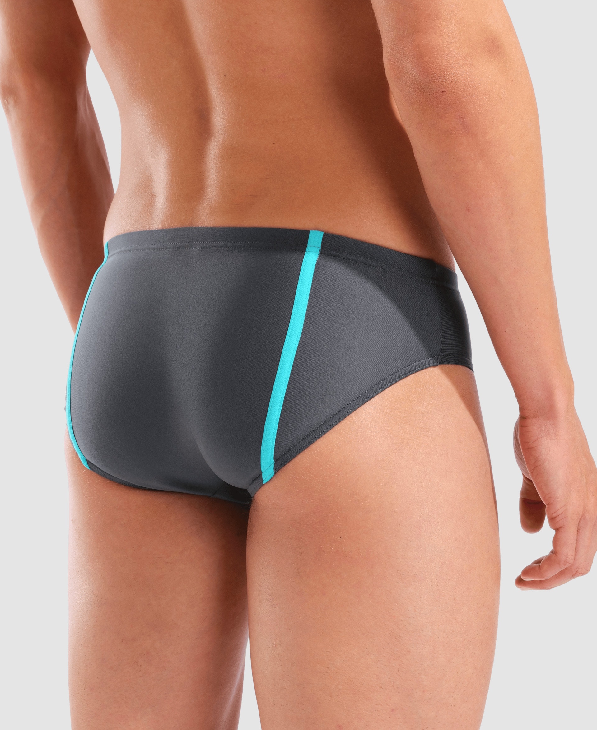 011221-580-m-arena-solid-swim-briefs-005.1da4d9a3